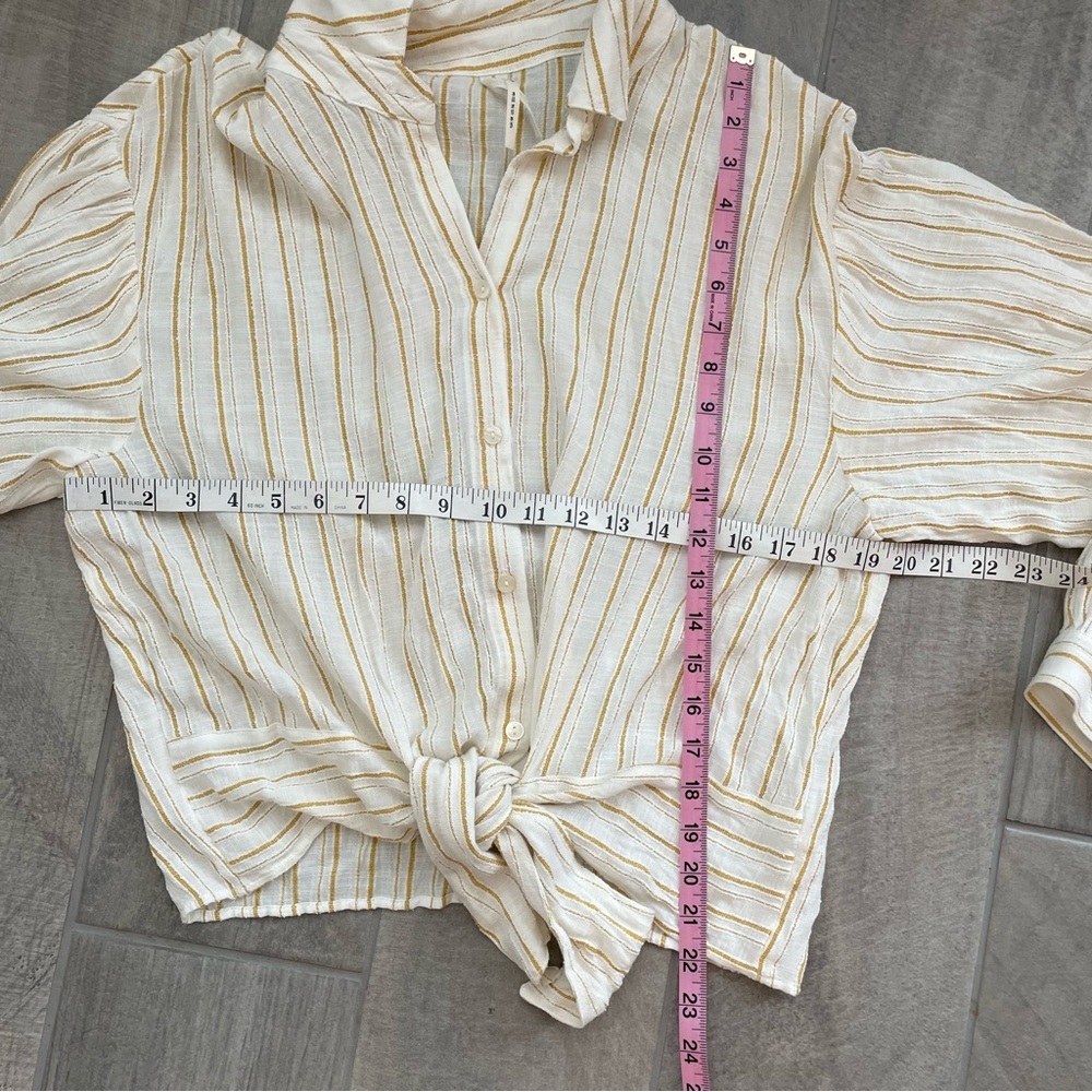 Anthropologie White and Gold Tailor Strip Button Down Long Sleeve Size 14 - Picture 13 of 15